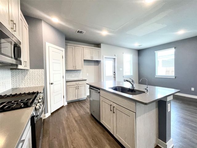 708 Bridle Creek DR, Georgetown, TX 78626