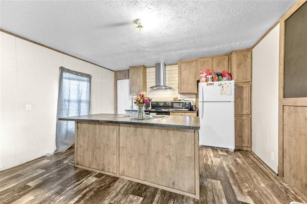 413 Invader Street, Sulphur, LA 70663