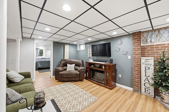 14 Valley View Way, Shirley, MA 01464