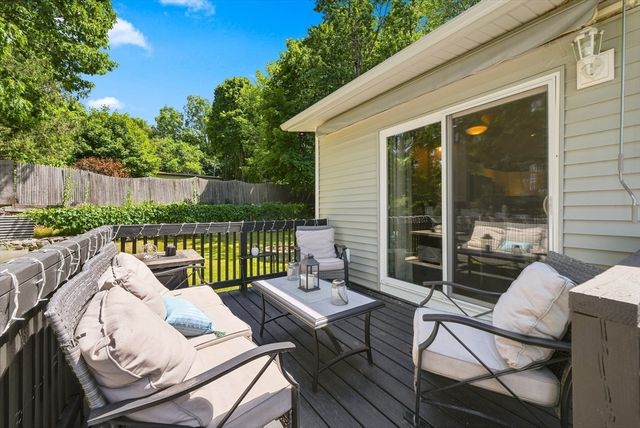 14 Valley View Way, Shirley, MA 01464