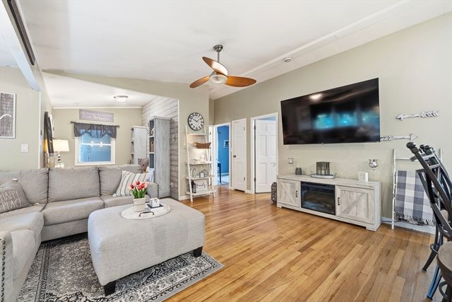 14 Valley View Way, Shirley, MA 01464