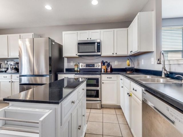 8406 Beachplum Way, Arlington, TX 76002