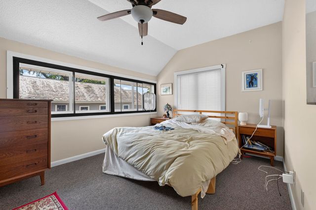60 S State Street, Concord, NH 03301