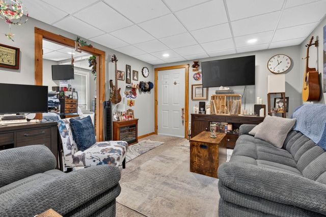 60 S State Street, Concord, NH 03301