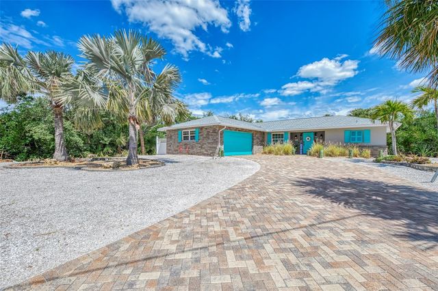 307 AVENIDA DE PARADISIO, Sarasota, FL 34242