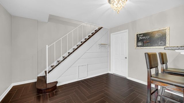 55 Spectacle Drive, Valparaiso, IN 46383