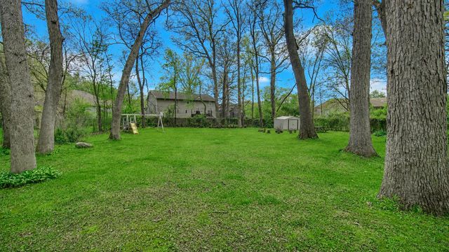55 Spectacle Drive, Valparaiso, IN 46383