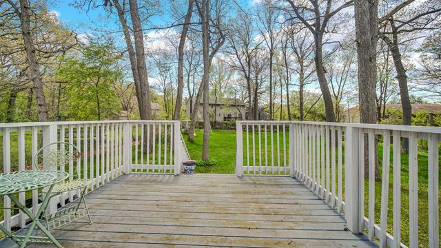 55 Spectacle Drive, Valparaiso, IN 46383