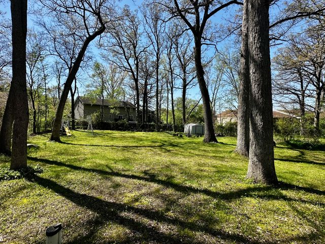 55 Spectacle Drive, Valparaiso, IN 46383