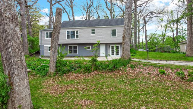 55 Spectacle Drive, Valparaiso, IN 46383