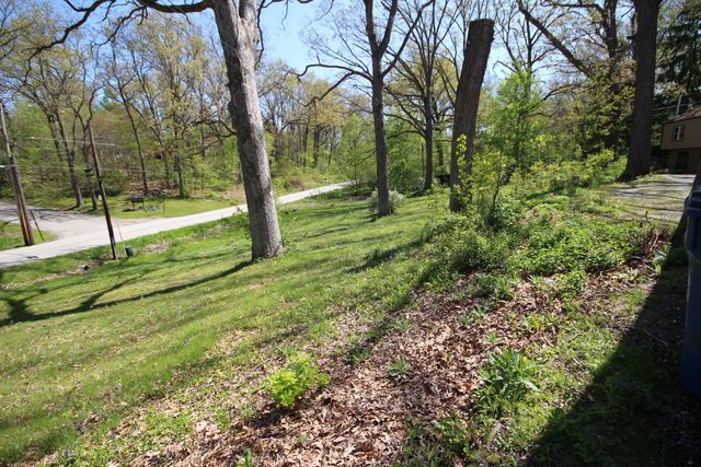 55 Spectacle Drive, Valparaiso, IN 46383
