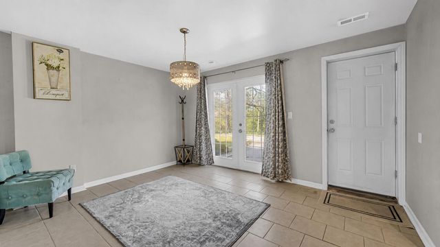 55 Spectacle Drive, Valparaiso, IN 46383