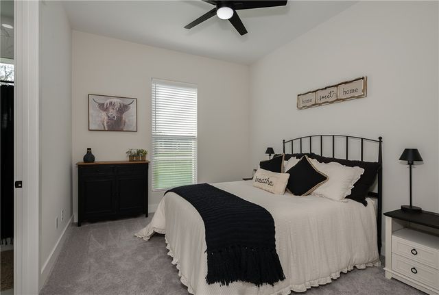 5401 Legend Oaks Court, College Station, TX 77845