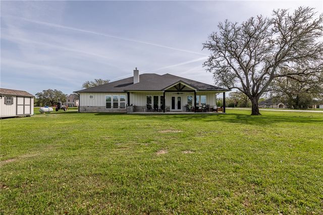 5401 Legend Oaks Court, College Station, TX 77845