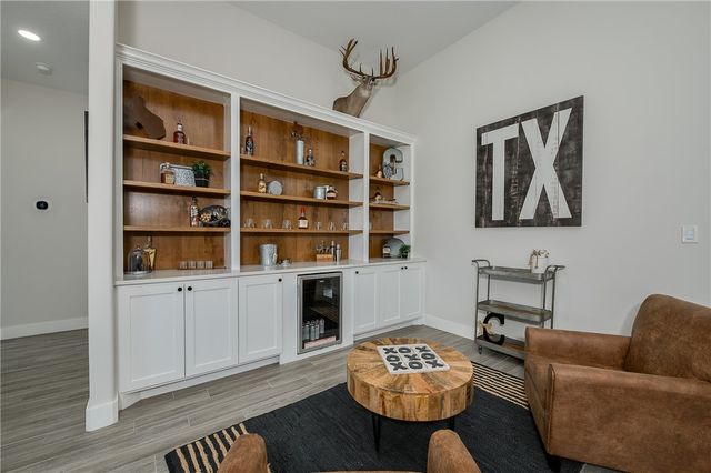 5401 Legend Oaks Court, College Station, TX 77845