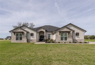 5401 Legend Oaks Court, College Station, TX 77845