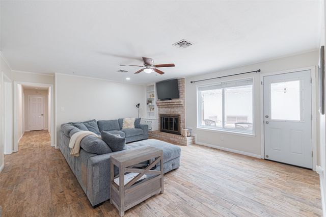 11622 Chetman Drive, Houston, TX 77065