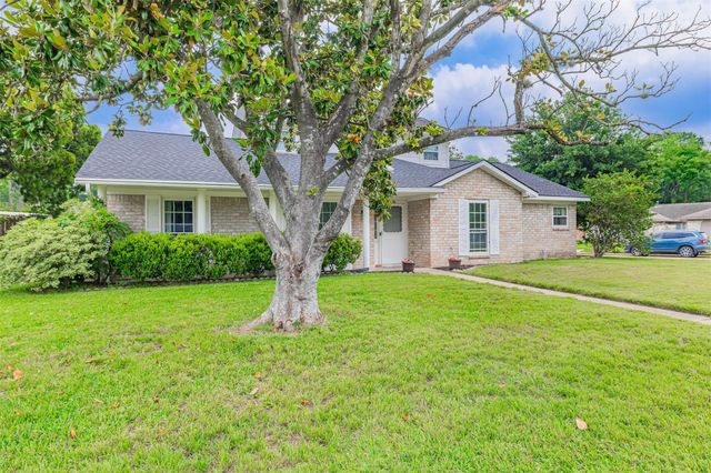 11622 Chetman Drive, Houston, TX 77065