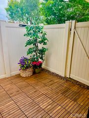 28670 Conejo View, Agoura Hills, CA 91301