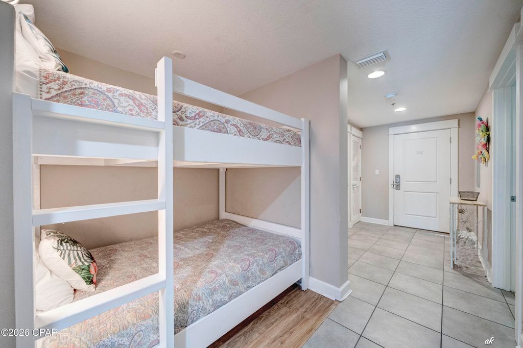 Image 17 of property listing at 11807 Front Beach Road 1-605, Panama City Beach, FL 32407