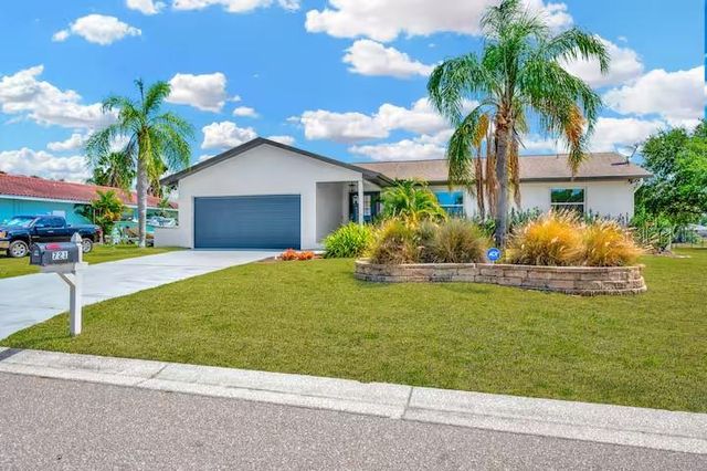 721 EAGLE LANE, Apollo Beach, FL 33572