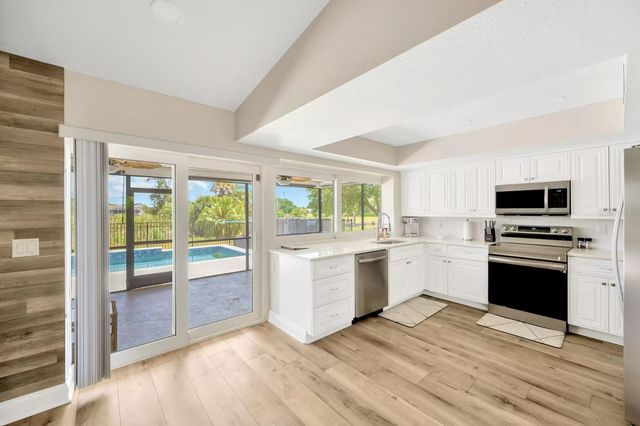 721 EAGLE LANE, Apollo Beach, FL 33572