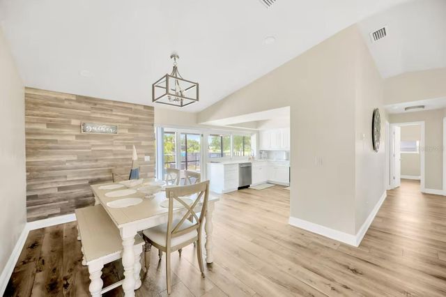 721 EAGLE LANE, Apollo Beach, FL 33572