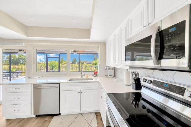 721 EAGLE LANE, Apollo Beach, FL 33572