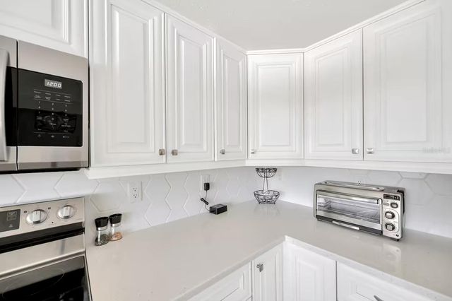 721 EAGLE LANE, Apollo Beach, FL 33572