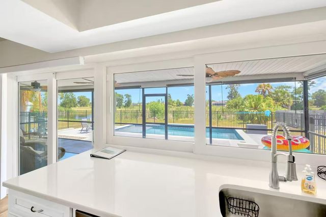 721 EAGLE LANE, Apollo Beach, FL 33572