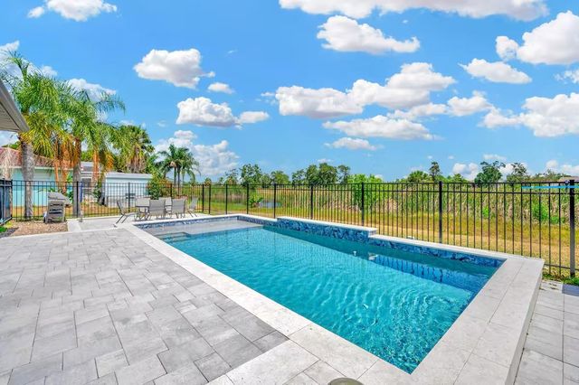 721 EAGLE LANE, Apollo Beach, FL 33572