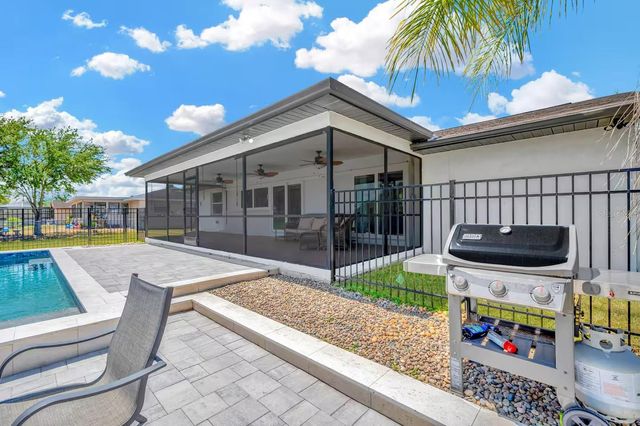 721 EAGLE LANE, Apollo Beach, FL 33572