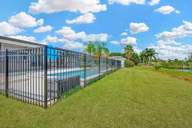 721 EAGLE LANE, Apollo Beach, FL 33572