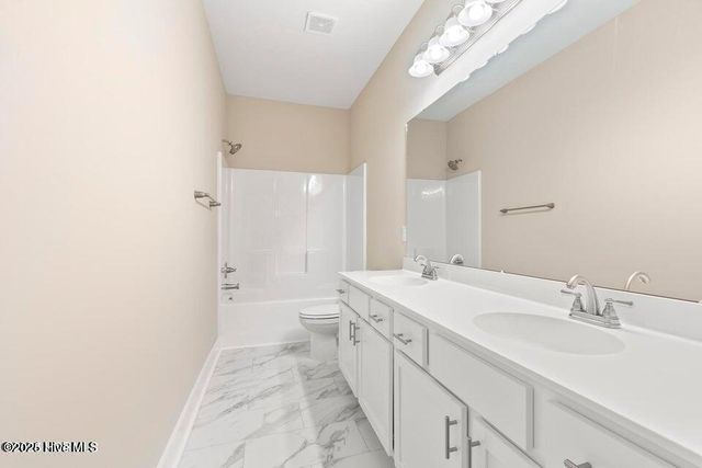 308 E Theriault Court, Jacksonville, NC 28540