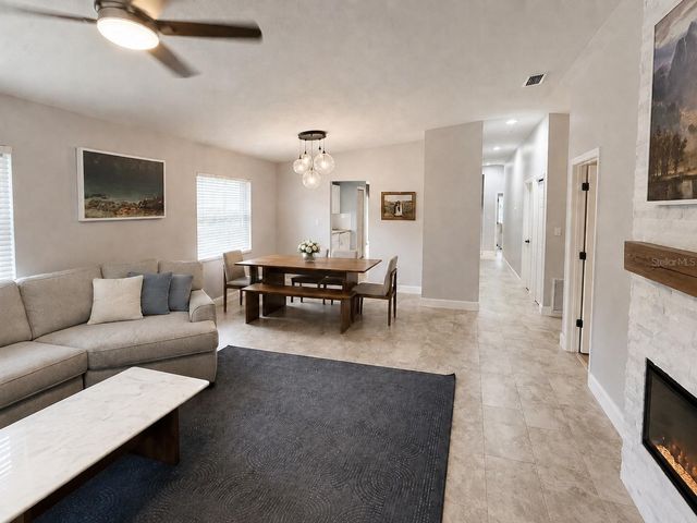 414 BROADVIEW AVENUE, Altamonte Springs, FL 32701