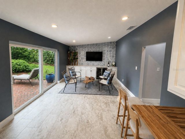 414 BROADVIEW AVENUE, Altamonte Springs, FL 32701