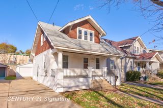 2208 W Genesee Street, Saginaw, MI 48602