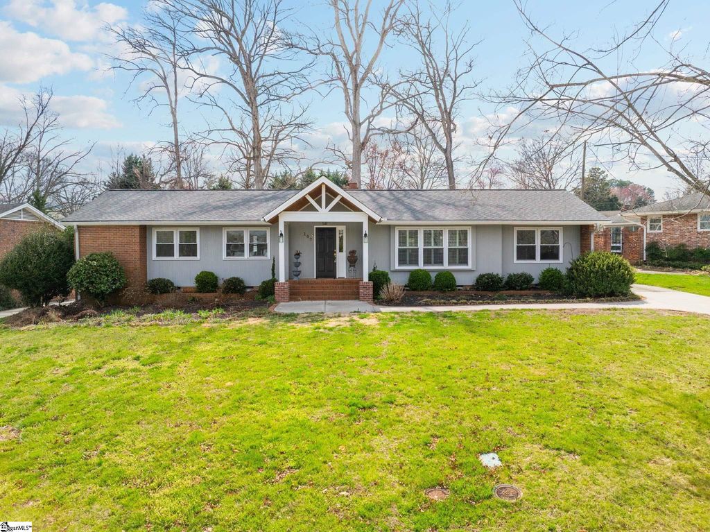 107 Hiawatha Drive, Greenville, SC 29615