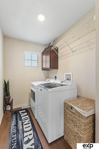 8501 King Street, Omaha, NE 68122