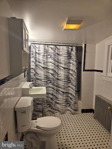 23630 WOODFIELD RD, Gaithersburg, MD 20882