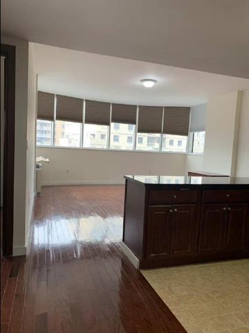 133-38 Sanford Avenue 9A, Flushing, NY 11355
