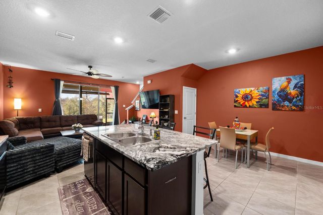 9248 ROCK HARBOUR WAY, Tampa, FL 33637