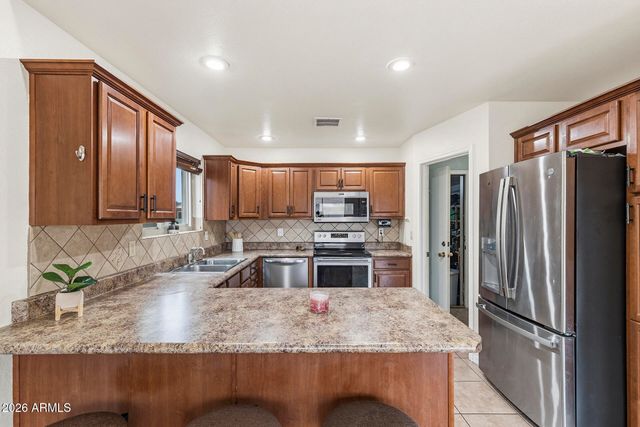 9887 E DEL MONTE Avenue, Gold Canyon, AZ 85118