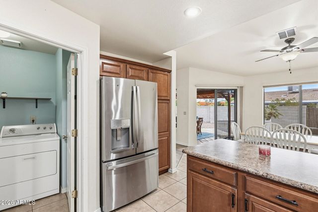 9887 E DEL MONTE Avenue, Gold Canyon, AZ 85118