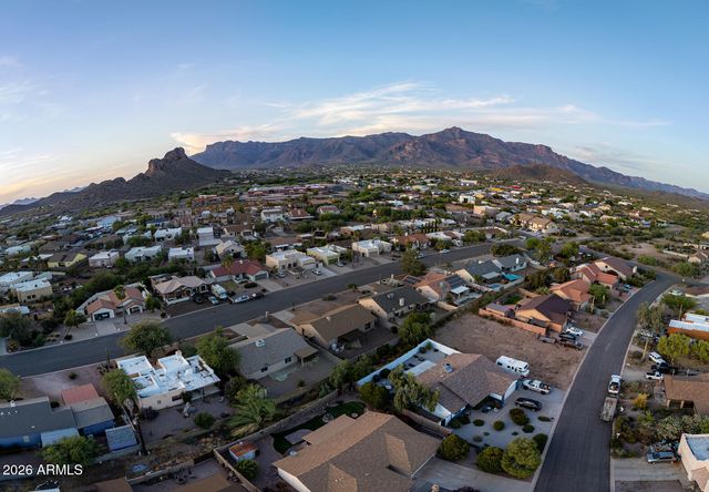 9887 E DEL MONTE Avenue, Gold Canyon, AZ 85118