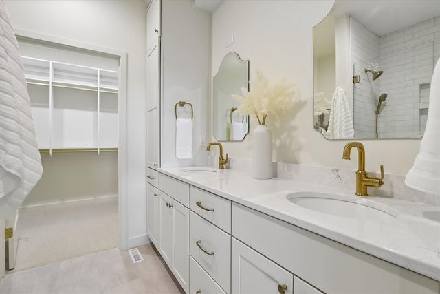 1909 Country Club Drive, Coralville, IA 52241