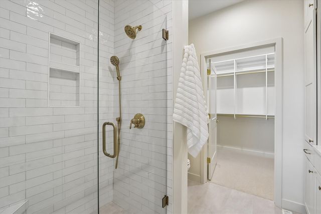 1909 Country Club Drive, Coralville, IA 52241