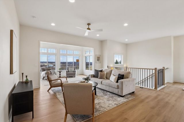 1909 Country Club Drive, Coralville, IA 52241