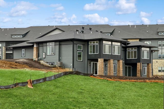 1909 Country Club Drive, Coralville, IA 52241
