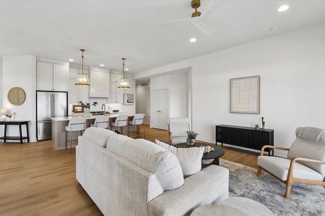 1909 Country Club Drive, Coralville, IA 52241